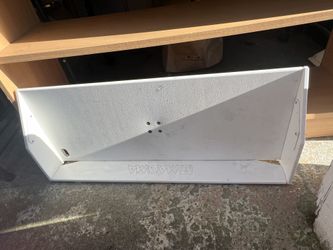 Magma cutting board with poleholder mount