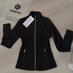 Black Lululemon Jacket 