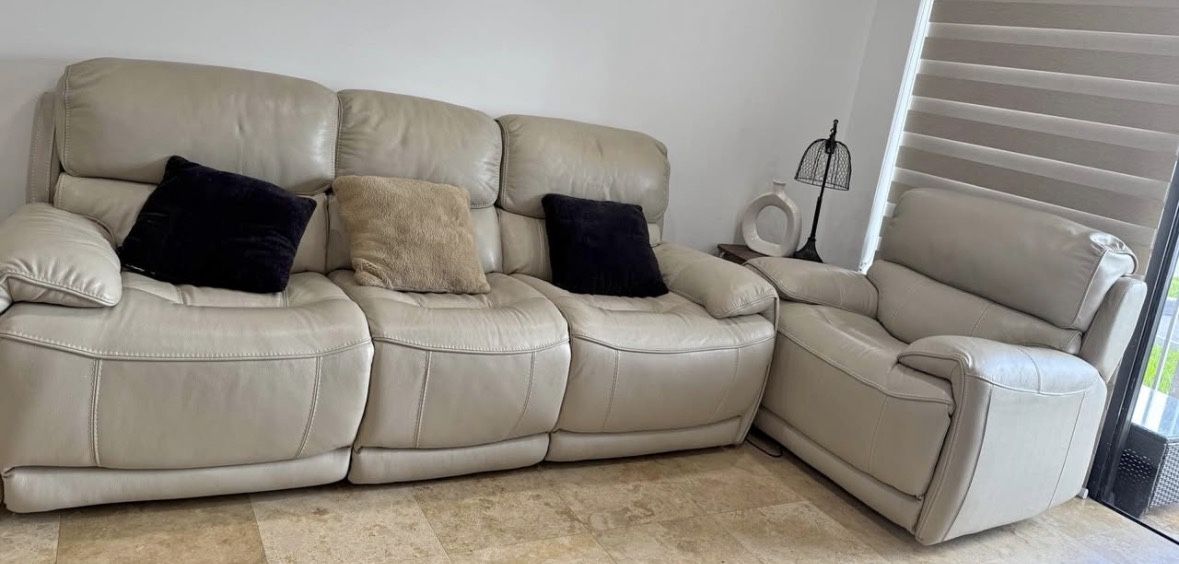Leather Recliner Sofa 3&1 . Price Including Delivery