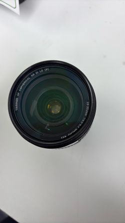 Tamron lens 17-70 mm