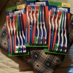 ALL 18- Toothbrushes For $10