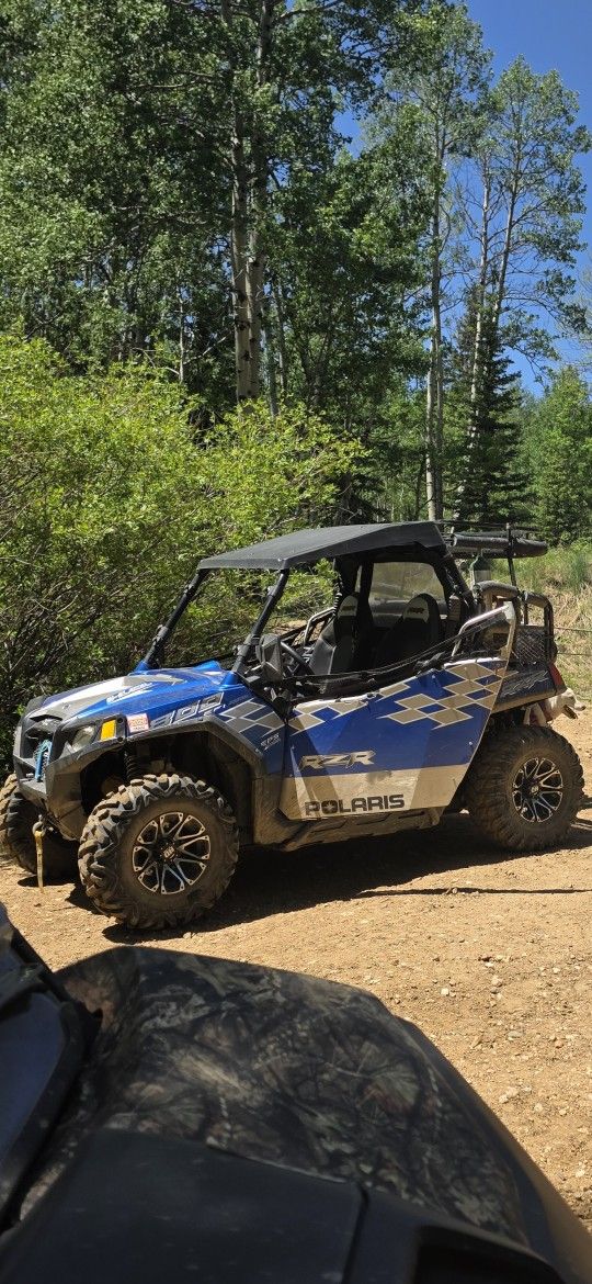 Polaris Razor 