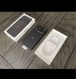 Black iPhone 18 pro max 512gb