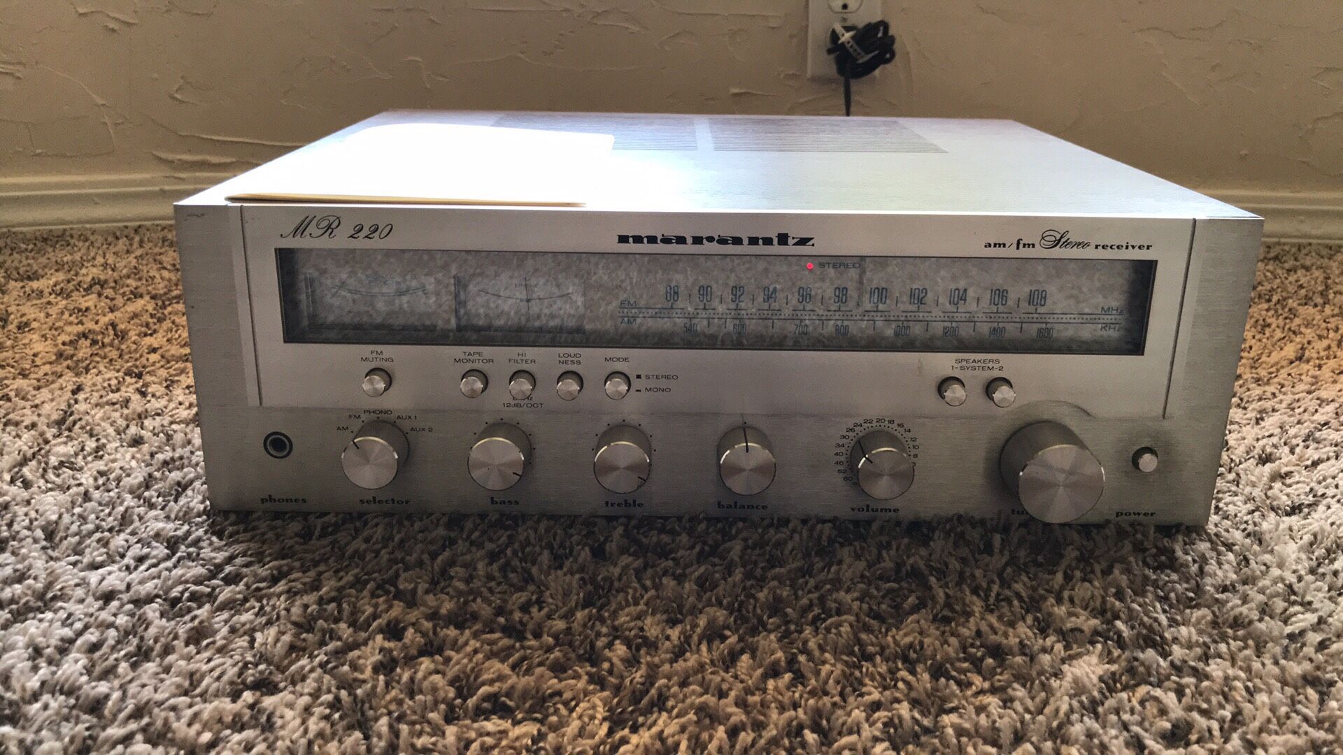 Vintage Marantz MR220 AM/FM Stereo Receiver Retro Stereophonic 🔊