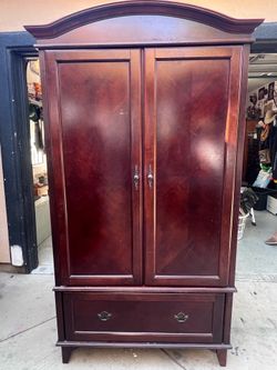 Armoire