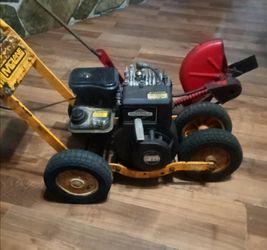 McLane commercial lawn edger 4 horsepower