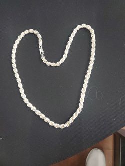 Torsal De Plata 925 de 24" con peso 107.9 gramos
