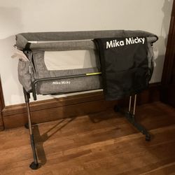 Bedside Bassinet, Bedside Crib, Beside Crib Attaches To Bed