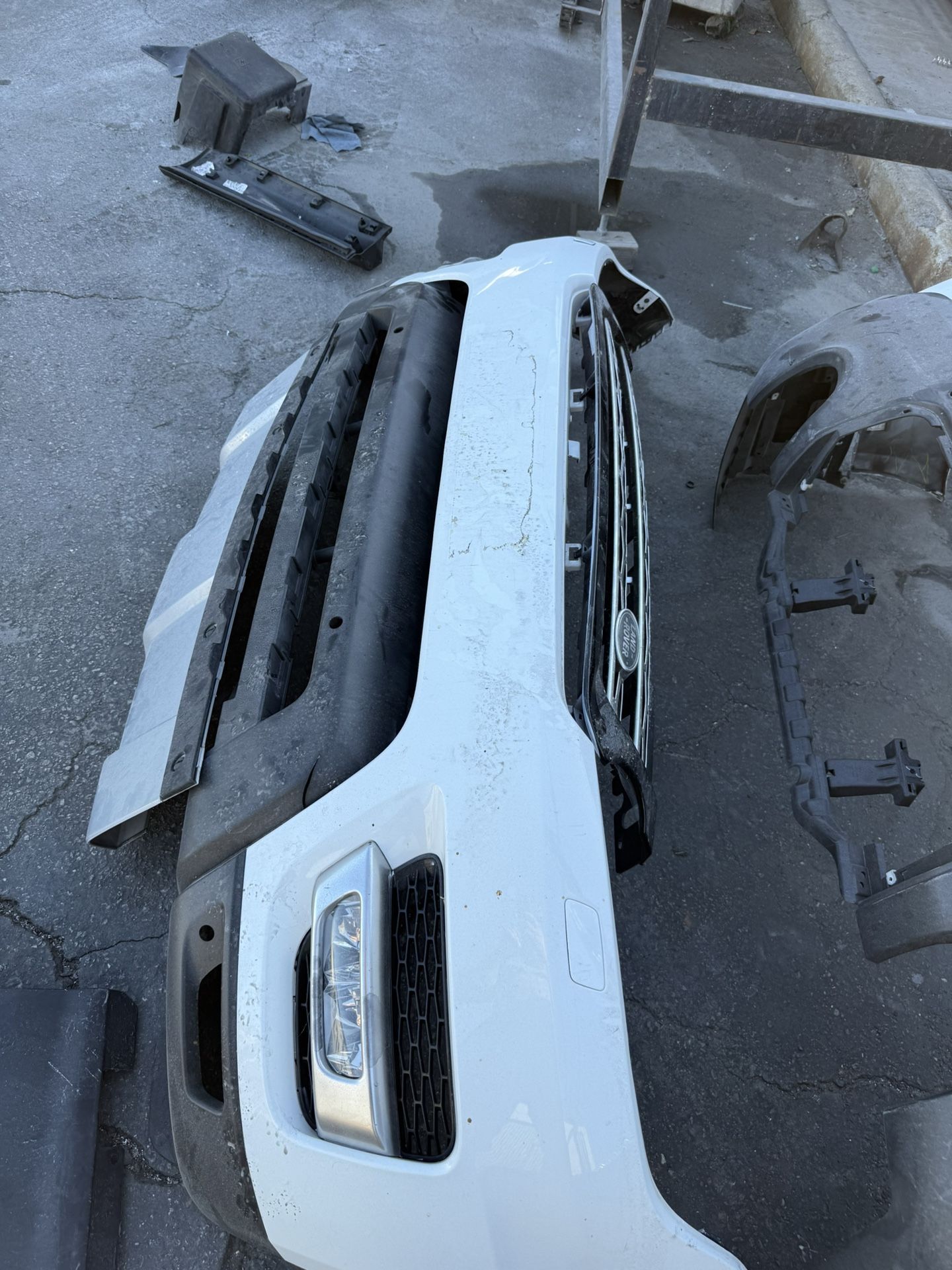 Front Bumper Land Rober