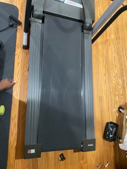 ProForm 495 Pi Folding Treadmill