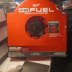 Milwaukee M18 Fuel That Angler Interchangeable Fish Tape System