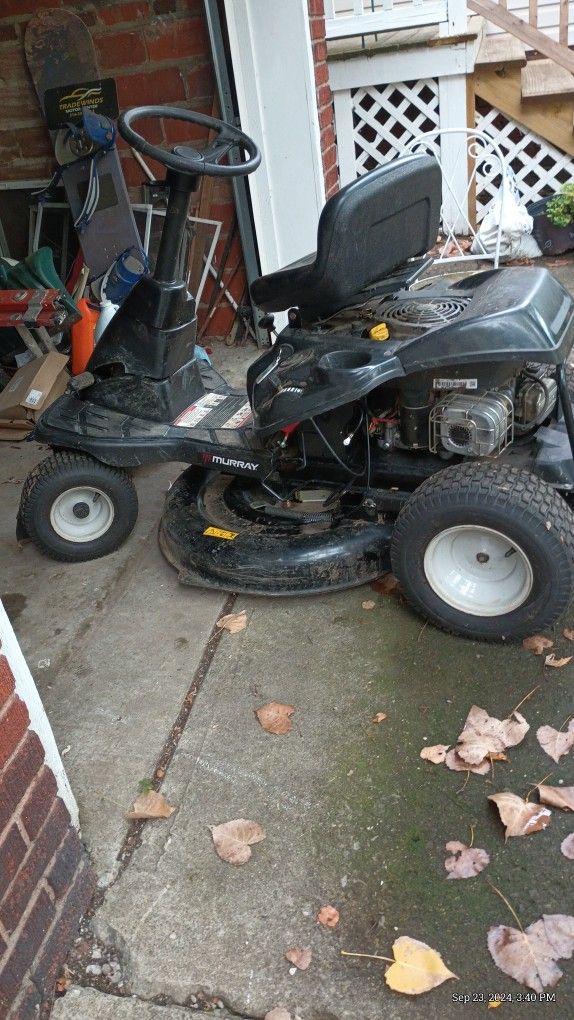 Lawn Mower Tractor
