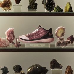 Kobe 3 Low Protro “Pink Quartz” 🐍