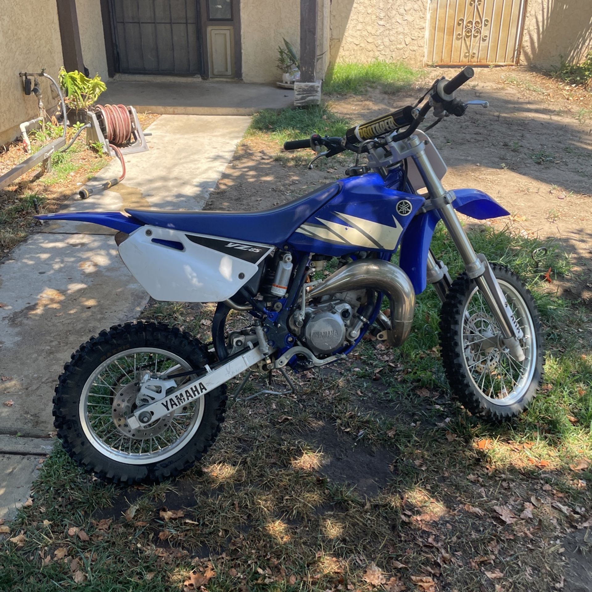 2005 Yamaha YZ85 for Sale in Arrowhed Farm, CA OfferUp