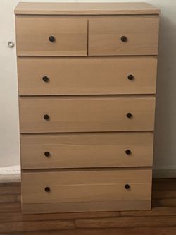 Ikea Malm oak New 6 Drawers dresser