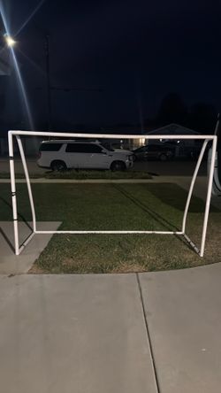 Soccer goals