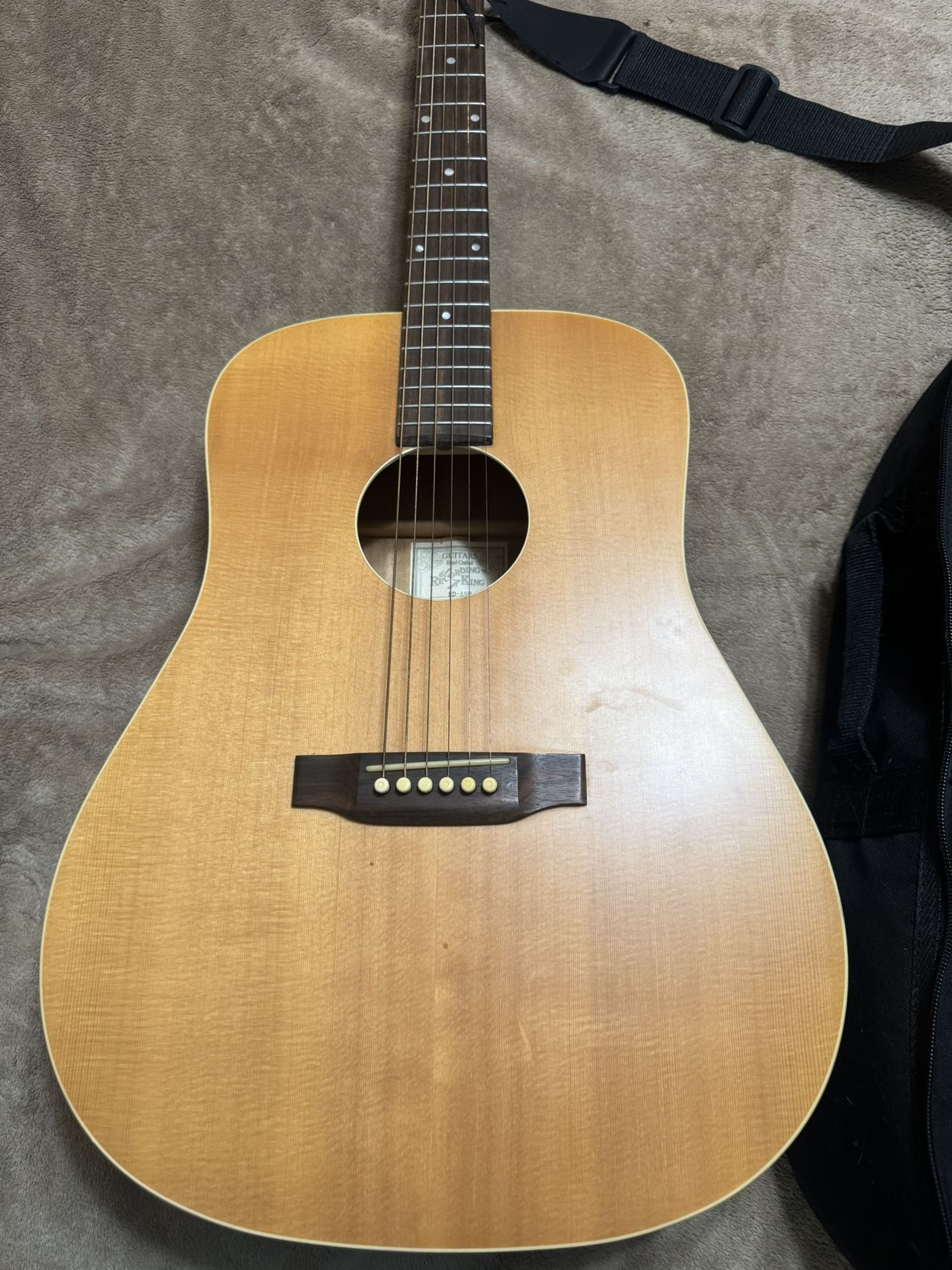 Guitar 200