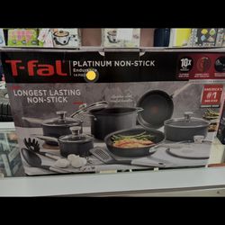 T-fal Platinum Non-Stick 14-Piece Cookware Set — BRAND NEW