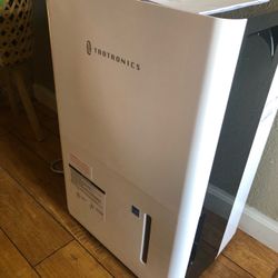 Dehumidifier 