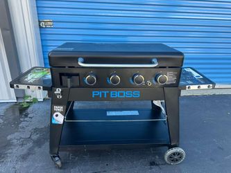 New Pit Boss 4-Burner Ultimate Lift-Off Griddle