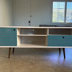 TV Stand / Media Center / Console Table 