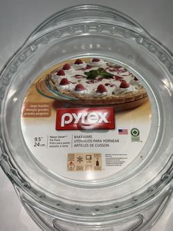 Pyrex Bakeware 9.5”