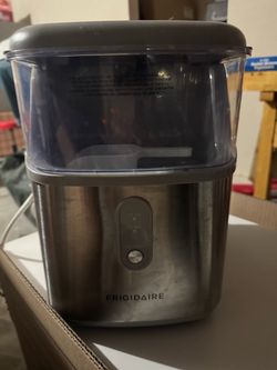 Frigidaire Countertop Ice Maker