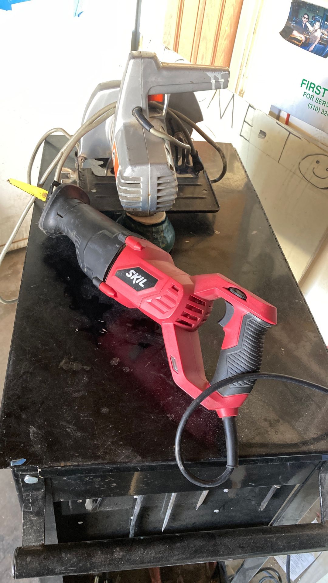 Black & Decker circular saw Skil saw saws all no shipping $30 for both