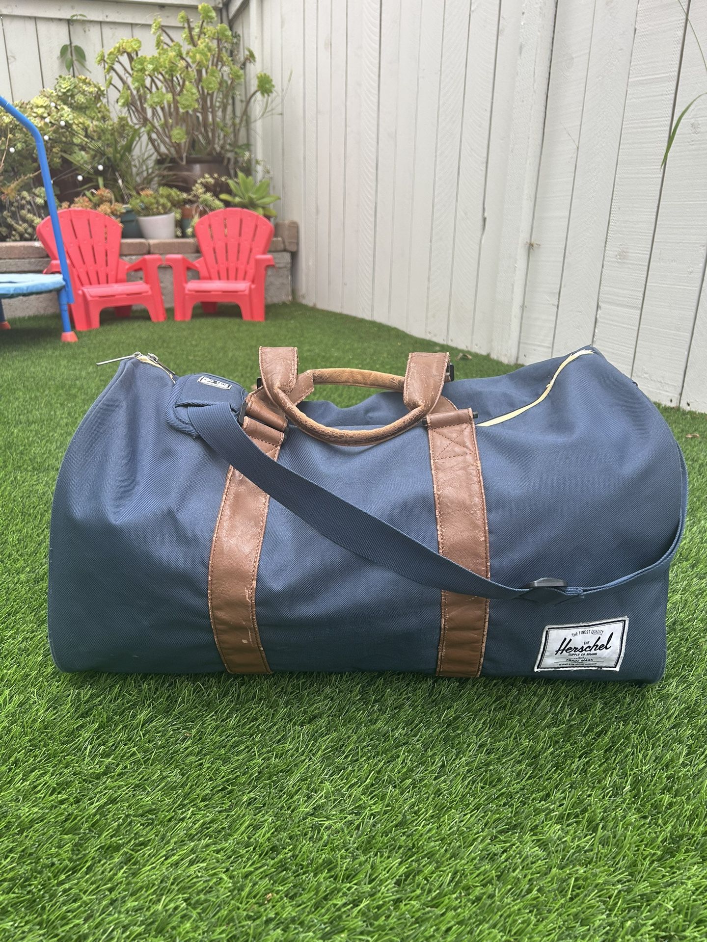 Hershel Duffle Travel Bag