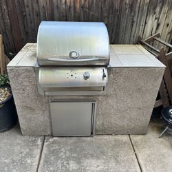 Propane BBQ grill 