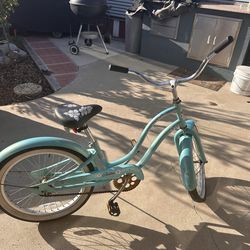 Girls Beach cruiser Bike
