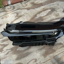 2023-2024-2025 Honda CRV Hybrid Driver Side Headlight