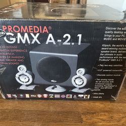 Klipsch Primed a GMX A-2.1 Computer Speakers And Subwoofer