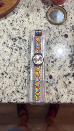 Swatch Rounds and Squares SUON122 – Colorful Watch – Working