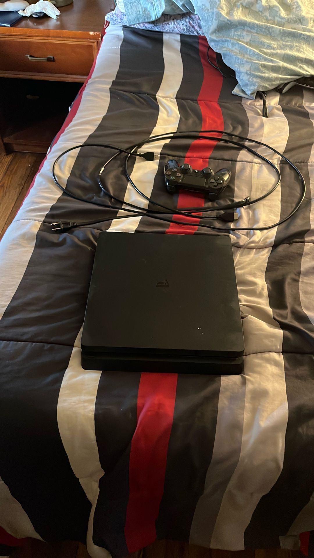Used PS4