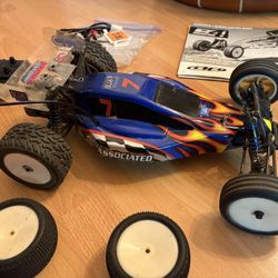 Team Associated RC10B4