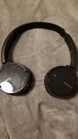 Sony And Altec wireless headphones 