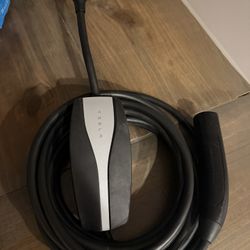 Tesla Charger 