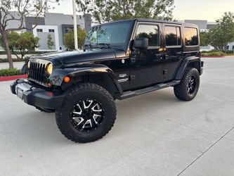 2011 Jeep Wrangler Unlimited Sahara