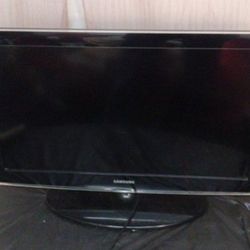 Samsung LCD 32" Tv