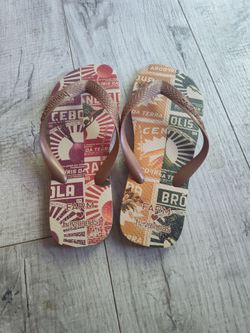 New Havaianas size 7.5