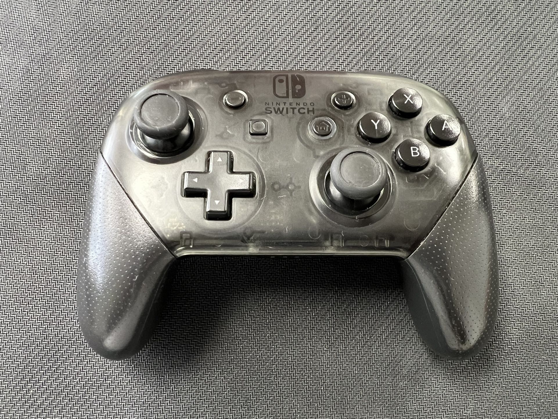 Nintendo Switch Pro Controller