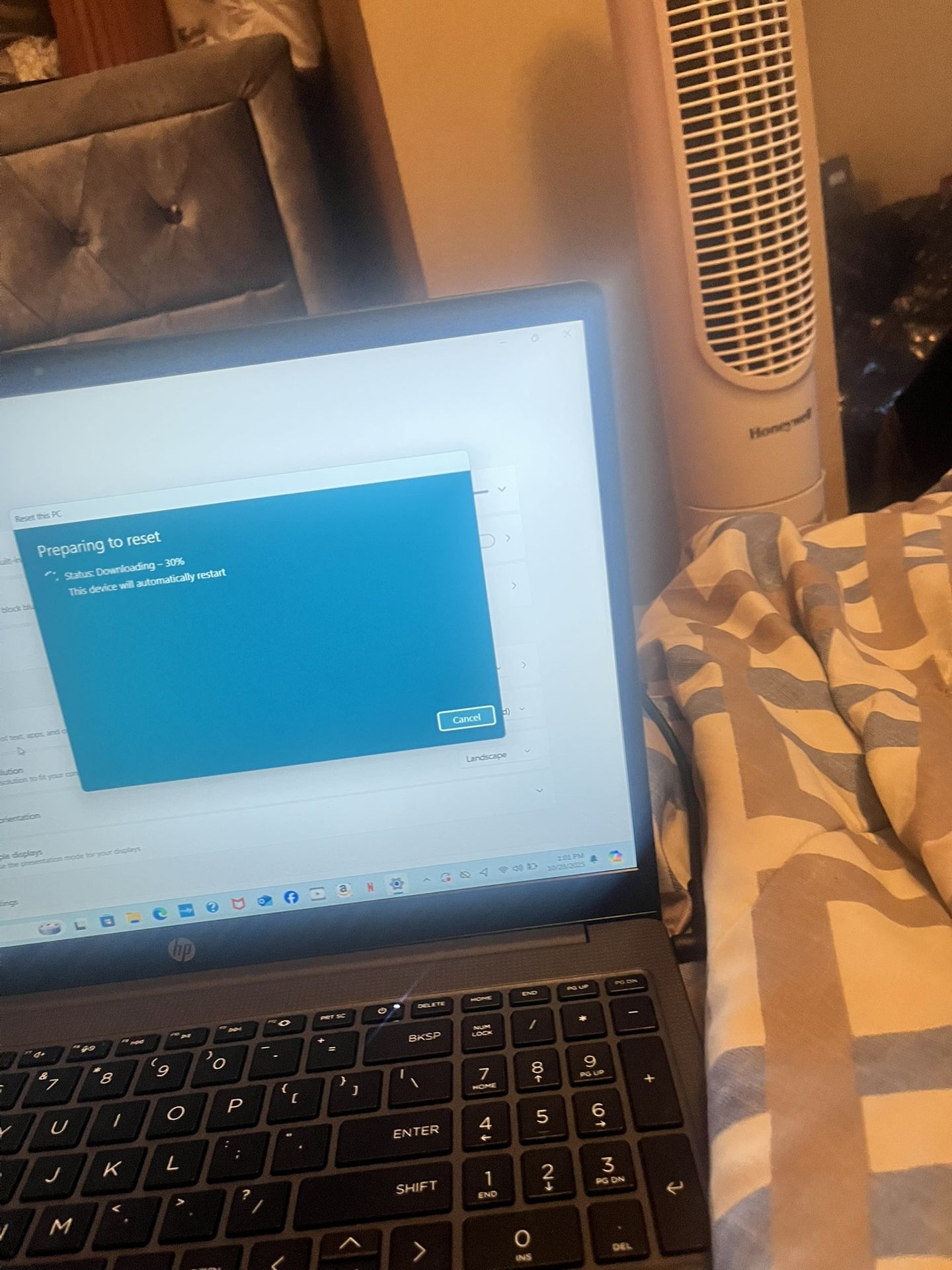 HP 255 G10 Laptop, 15.6" FHD, Ryzen 5 7530U,