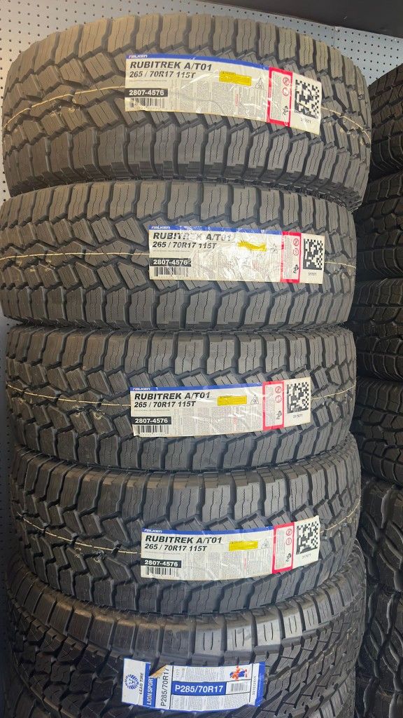 Brand New 265/70/17 Falken Rubitrek