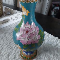 Vintage CLOISONNE  Vase