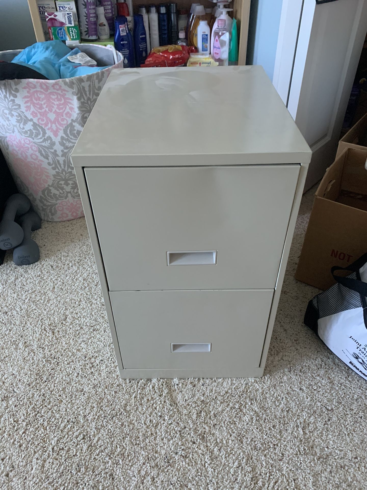 Free file cabinet