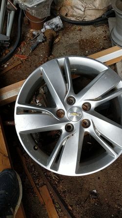Alloy rims,only 3 of them good shape