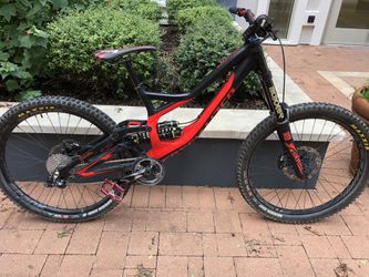 Custom Troy Lee Designs Specialized Demo 8 27.5 650b Size