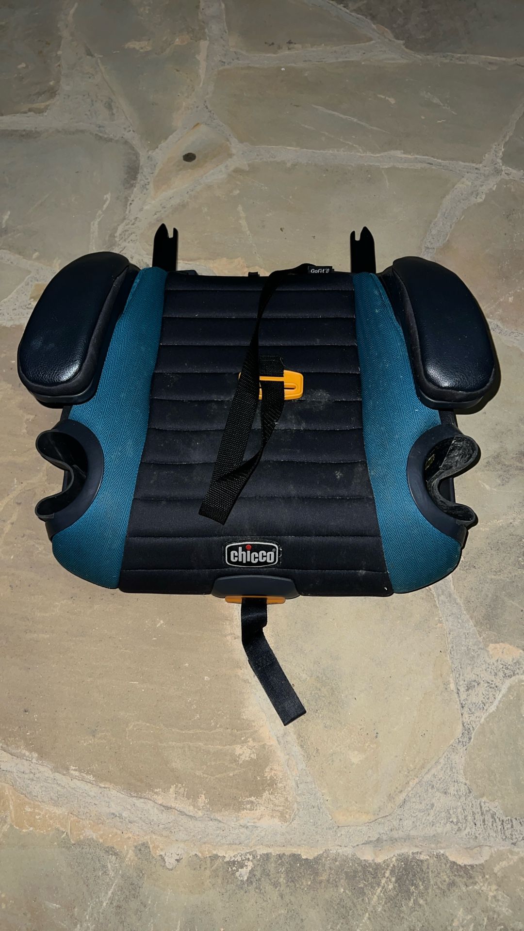 Chicco GoFit Plus Backless Booster Car Sea