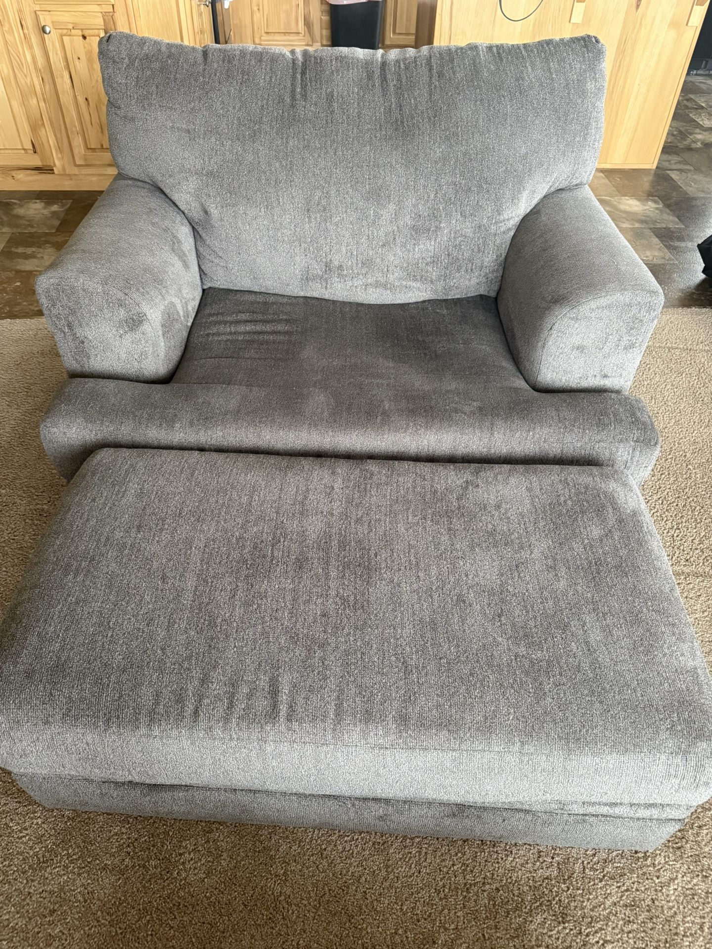 Oversized Chair And Ottoman